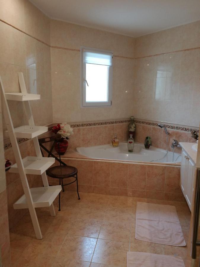 Bed and Breakfast Au Doux Repos Lucbardez-et-Bargues Esterno foto