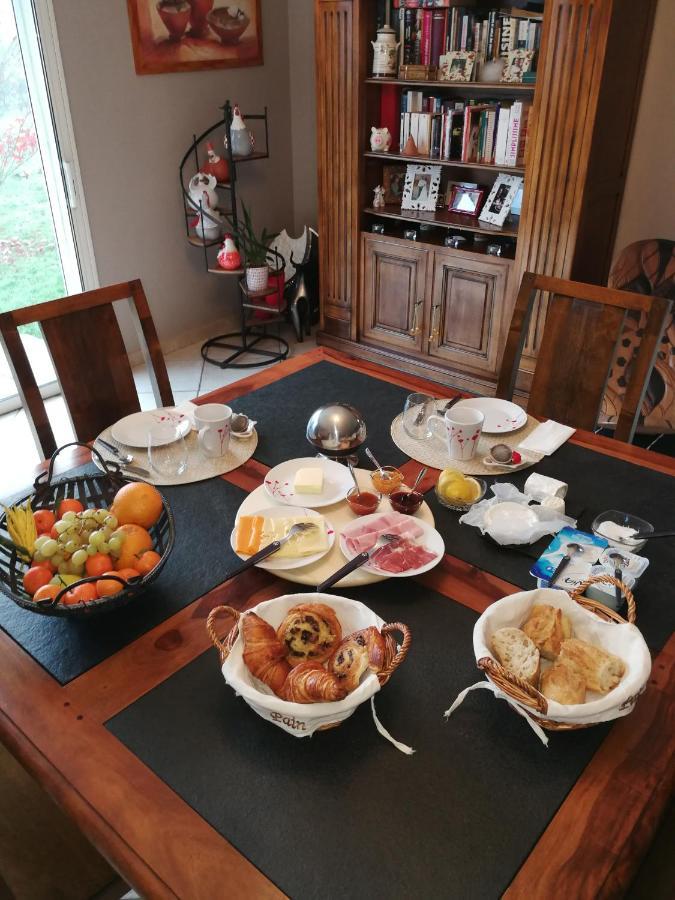 Bed and Breakfast Au Doux Repos Lucbardez-et-Bargues Esterno foto