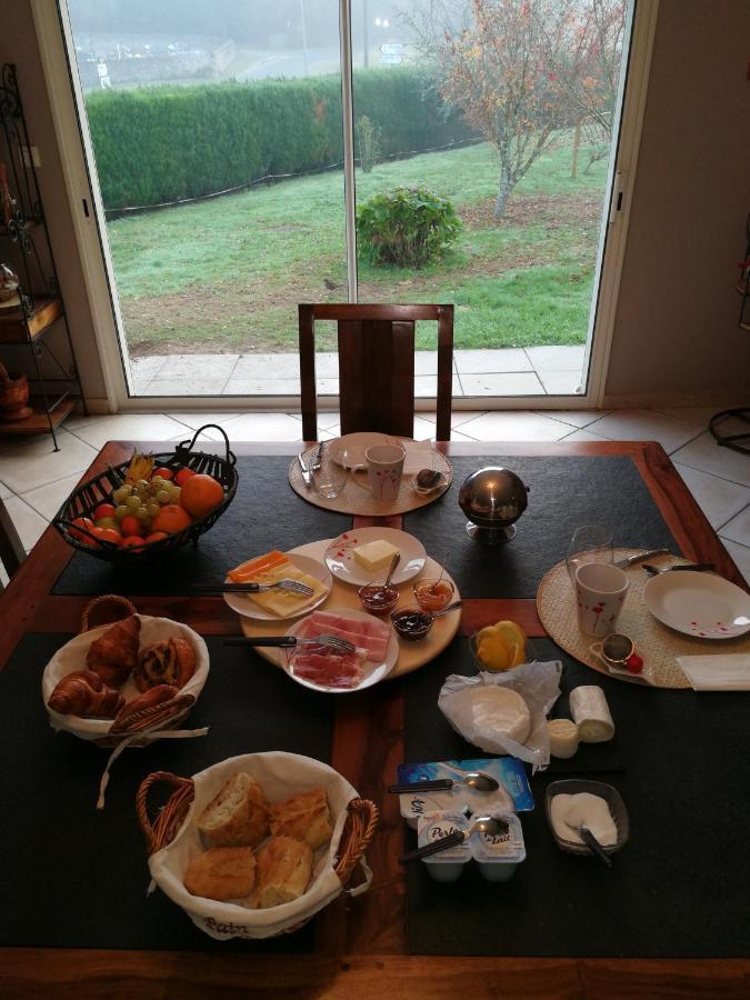 Bed and Breakfast Au Doux Repos Lucbardez-et-Bargues Esterno foto